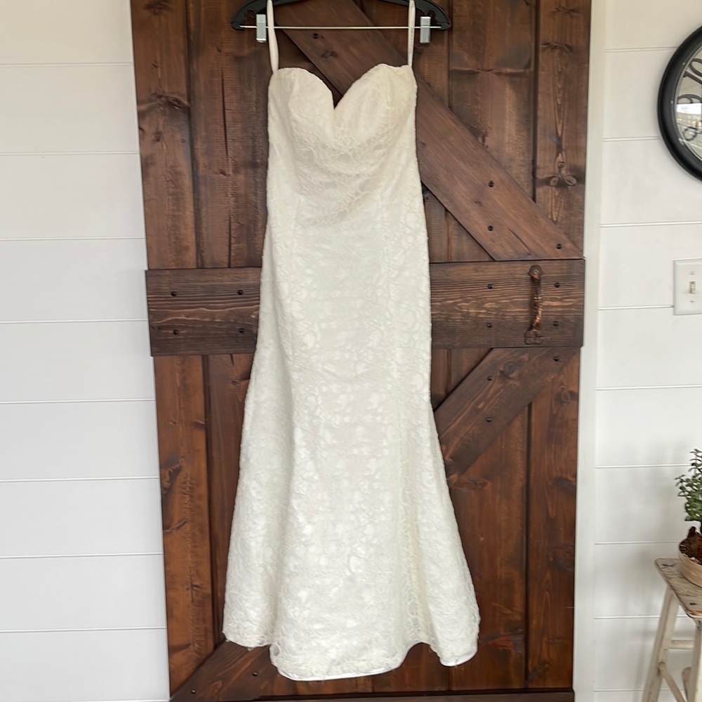 MORI LEE BY MADELINE GARDNER LACE WEDDING DRESS
